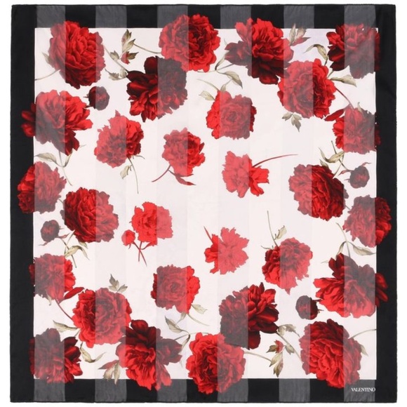 VTG Valentino Large Red Roses Semi Sheer Scarf - Picture 1 of 9